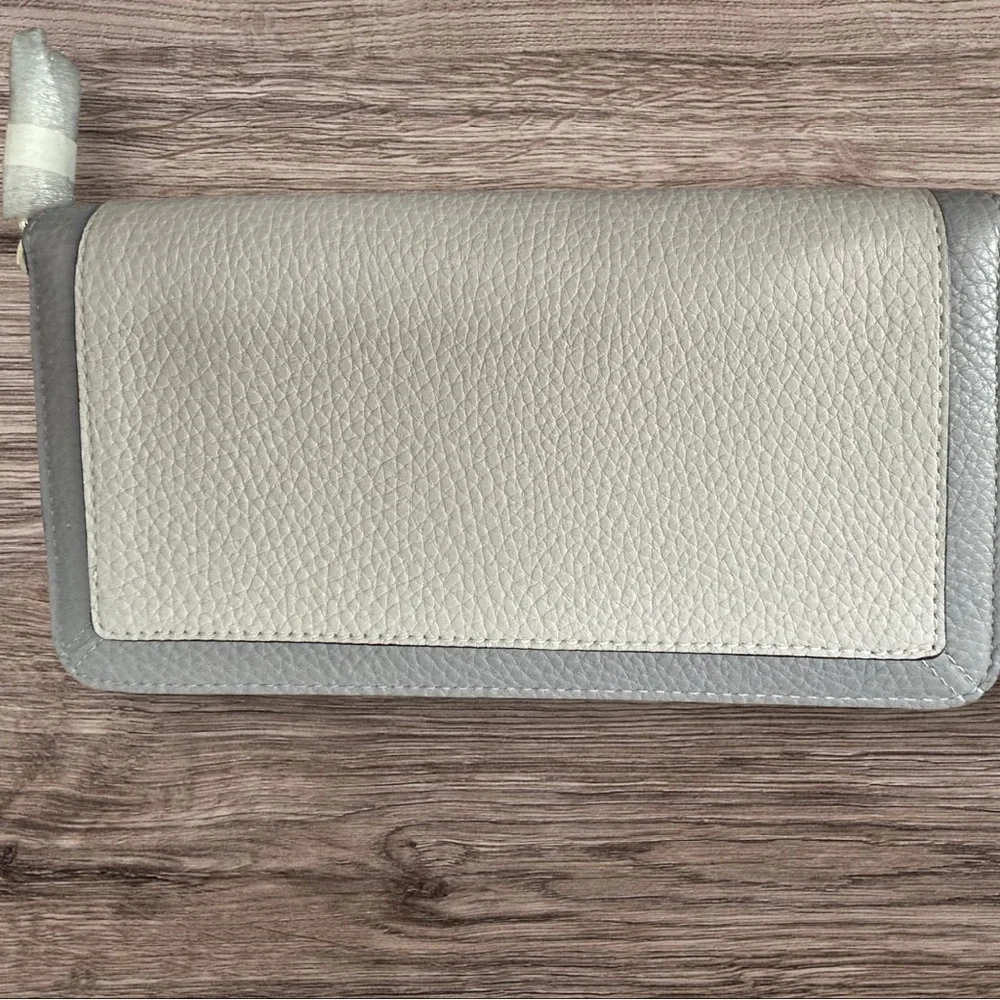 Kate Spade Cream and Gray Wallet